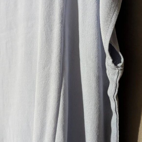 H & M short sleeve baby blue blouse XL - Picture 3 of 8